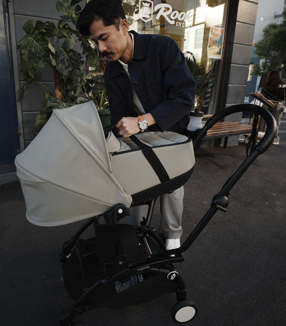 Stokke® YOYO® newborn shell, Olive, mainview galery image 3